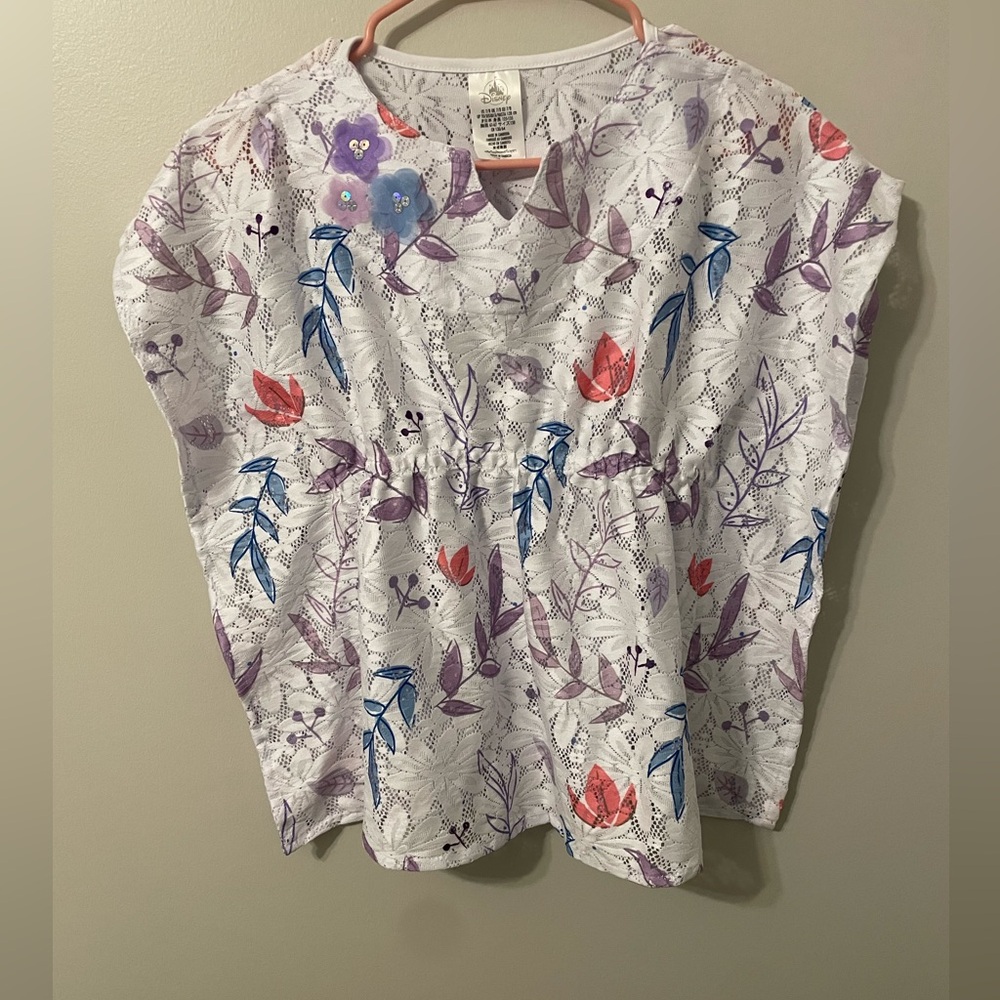 Disney Store Frozen theme swim cover up in size 7/8